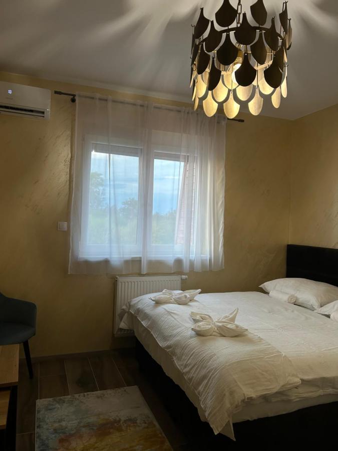 Villa Poton 2023 Horna Poton Екстер'єр фото